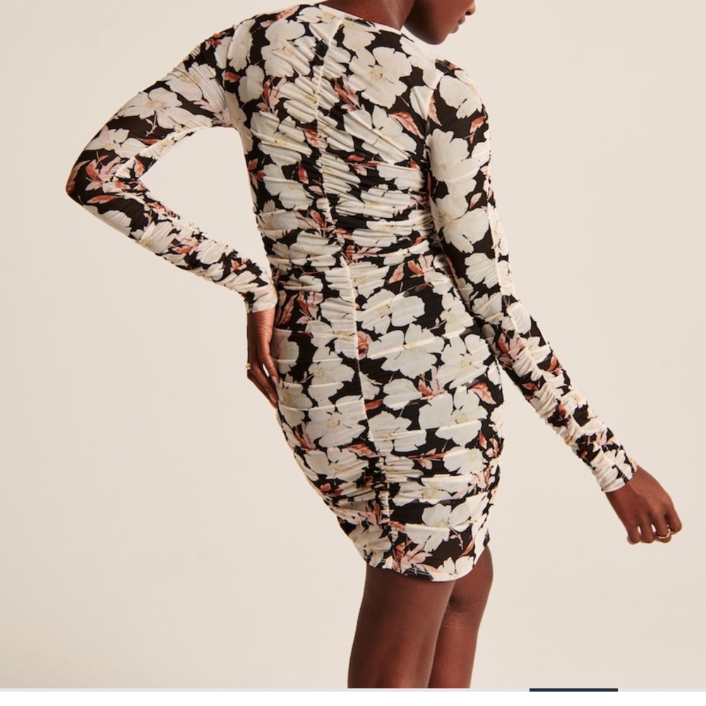 Ruched mesh dress - Picture 2 of 2